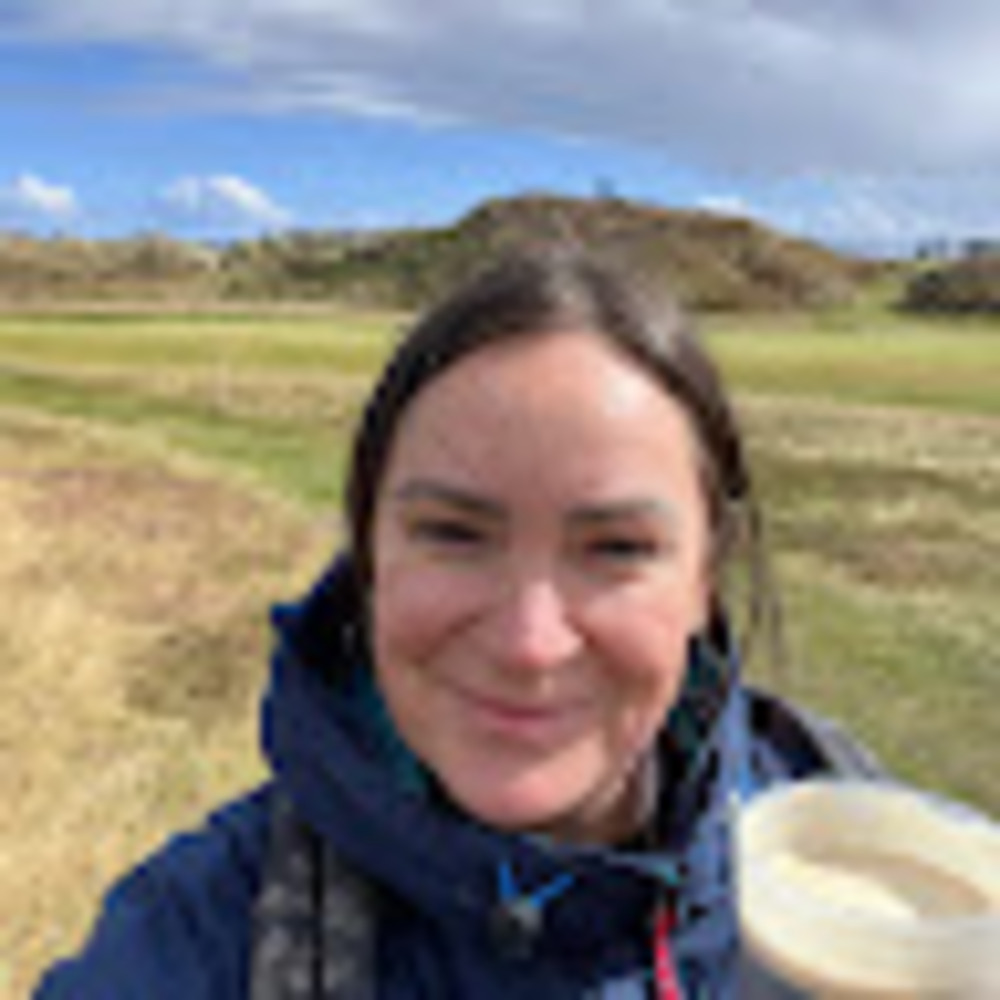 Meet your Posher, Andrea